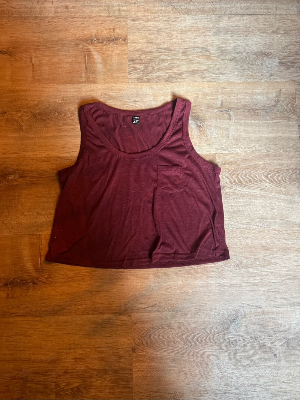 Women's Maroon Scoop Neck Tank Top with Pocket
